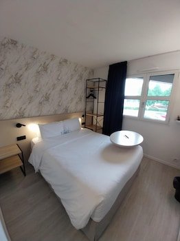 Hotel Kyriad LA FLECHE