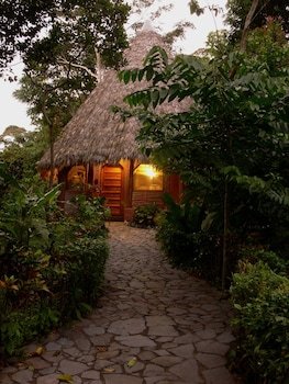 Luna Lodge