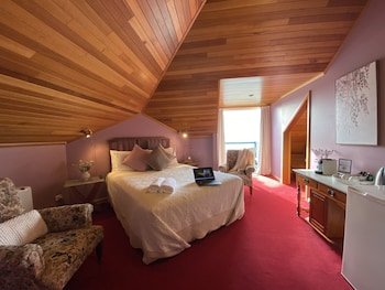 Hanlon House B&B