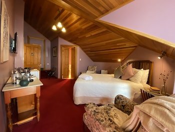 Hanlon House B&B