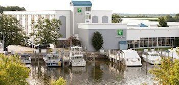 Holiday Inn Grand Haven-Spring Lake