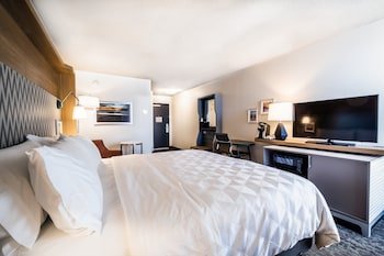 Holiday Inn Grand Haven-Spring Lake