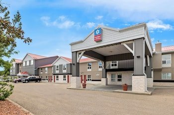 SureStay Plus Hotel by Best Western Drumheller