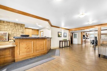 SureStay Plus Hotel by Best Western Drumheller