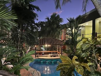 Hotel Iguana Verde