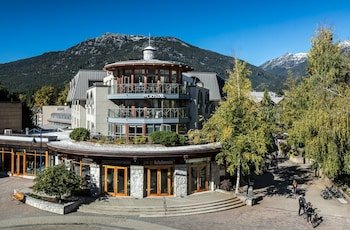 Crystal Lodge