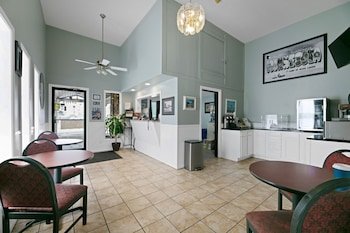 Hotel 8 Fergus Falls