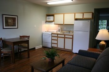 Affordable Suites Jacksonville, NC