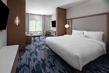 Fairfield Inn & Suites Lake Geneva