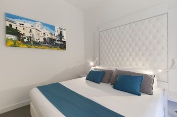 Tasso Suites