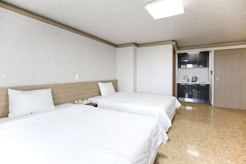 Jeju Ocean Family Hotel