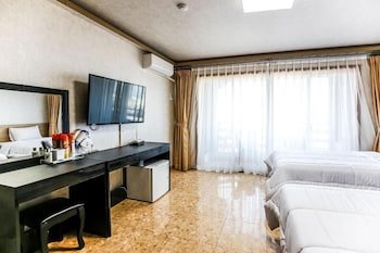 Jeju Ocean Family Hotel