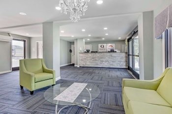 Suburban Studios Verona Staunton North