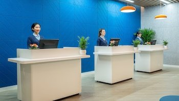 Holiday Inn Express Qingdao City Center