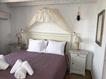 Aspa Studios & Apartments