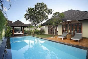 Nunia Boutique Villas