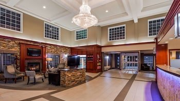 Best Western Plus Vancouver Mall Dr. Hotel & Suites