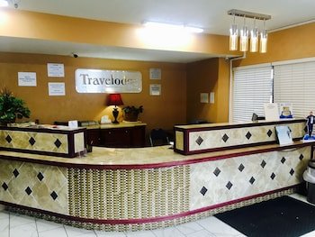 Travelodge by Wyndham Reno Downtown