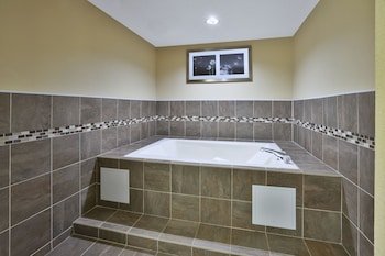Holiday Inn Express & Suites Circleville