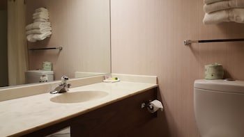 Americas Best Value Inn Chippewa Falls