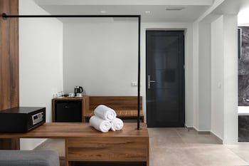 Atalanti Boutique Hotel