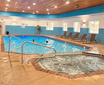 Super 8 by Wyndham Escanaba
