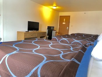 Super 8 by Wyndham Escanaba
