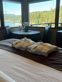 Sunshine Coast Resort