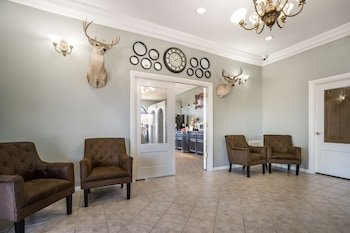 Surestay Hotel By Best Western Alice