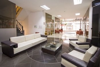 Luxor Plaza