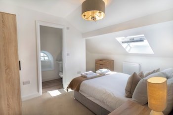 Lonsdale House Hotel