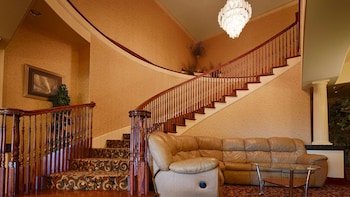 Best Western Henrietta Inn & Suites