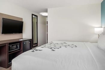 Sleep Inn & Suites