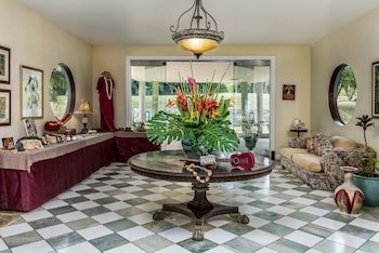 Hawaii Island Retreat