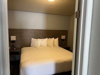 Garden Inn and Suites Hebbronville
