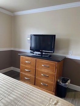 Farwest Motel