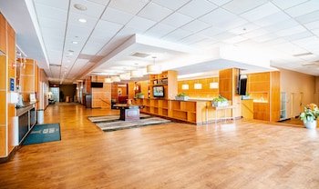 Metro Points Hotel