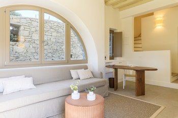 Camarades Mykonos