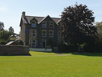 Bronwye Guest House