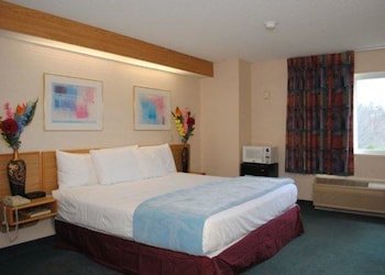 Rodeway Inn Willington