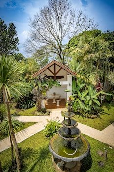Villa and Family Hotel Gradia 1