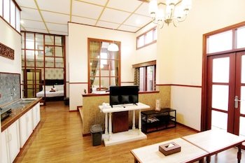 Villa and Family Hotel Gradia 1