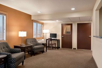 Travelodge By Wyndham Pincher Creek