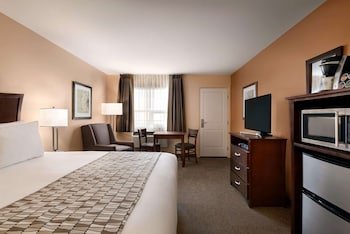 Travelodge By Wyndham Pincher Creek
