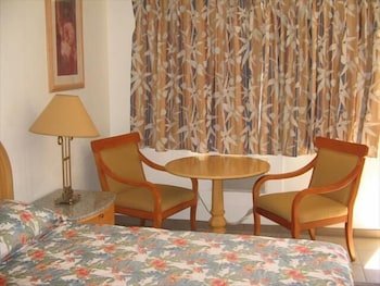 Royal Inn