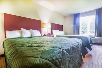 Evansville Inn & Suites by OYO