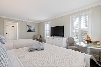 Tranquil House Inn