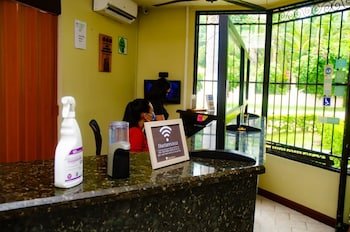 Hotel & Villas Huetares