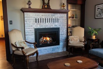 The Pearl Inn Bed And Breakfast