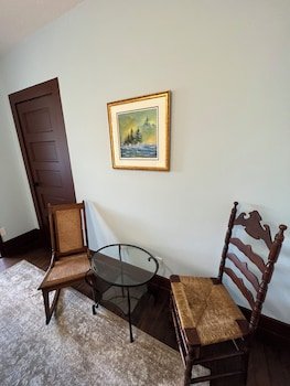 The Pearl Inn Bed And Breakfast